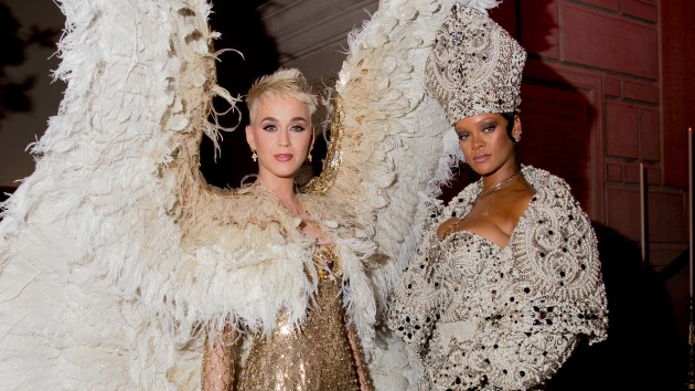 Katy Perry congratulates Rihanna on her new baby: “Soak it all in”